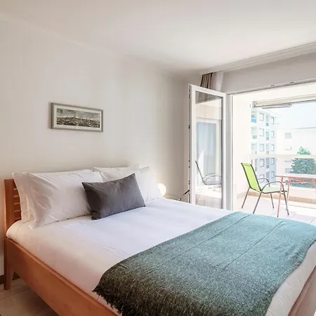 By Quokka 360 - Bright And Modern Flat With Balcony